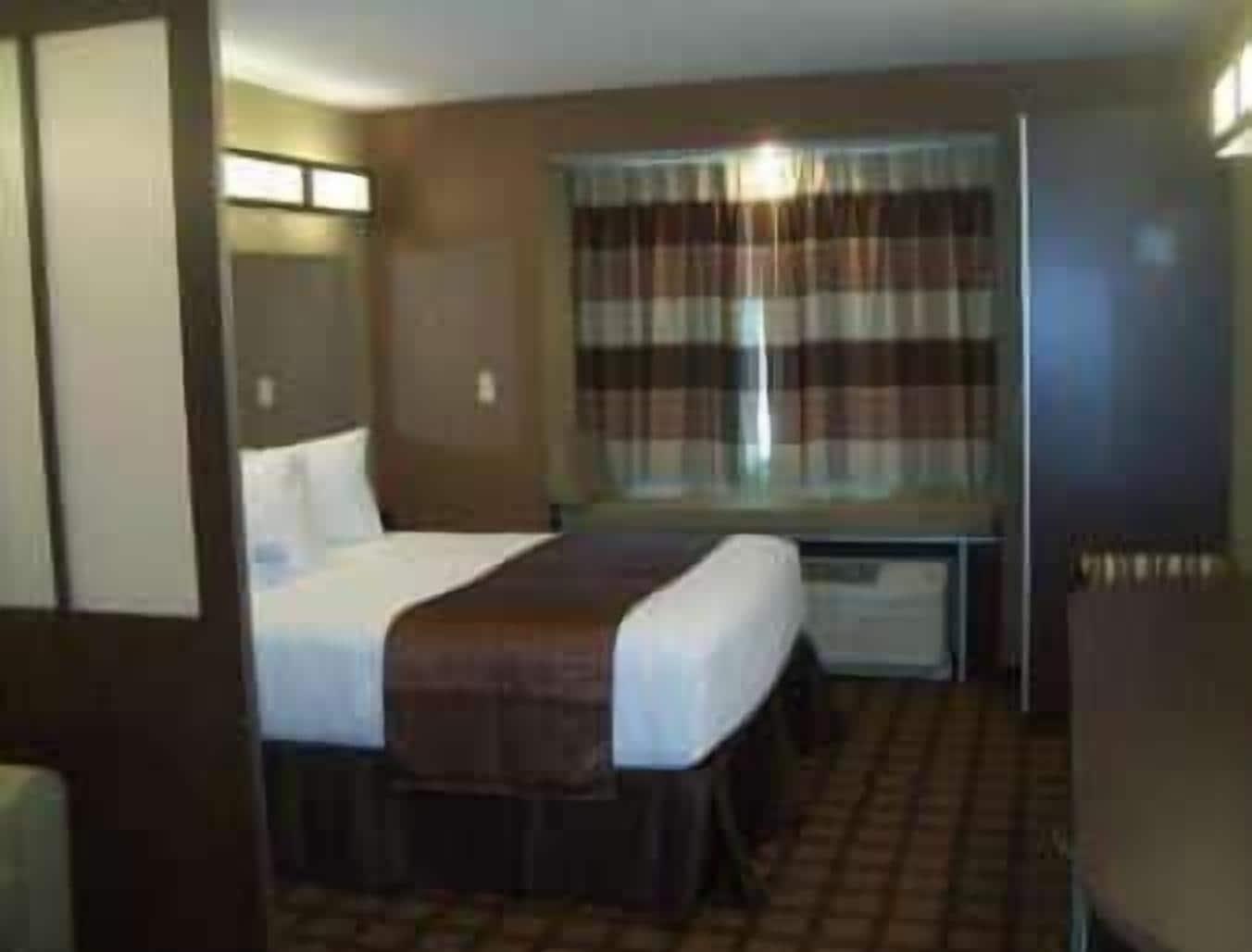 Microtel Inn And Suites Carrollton Exterior photo